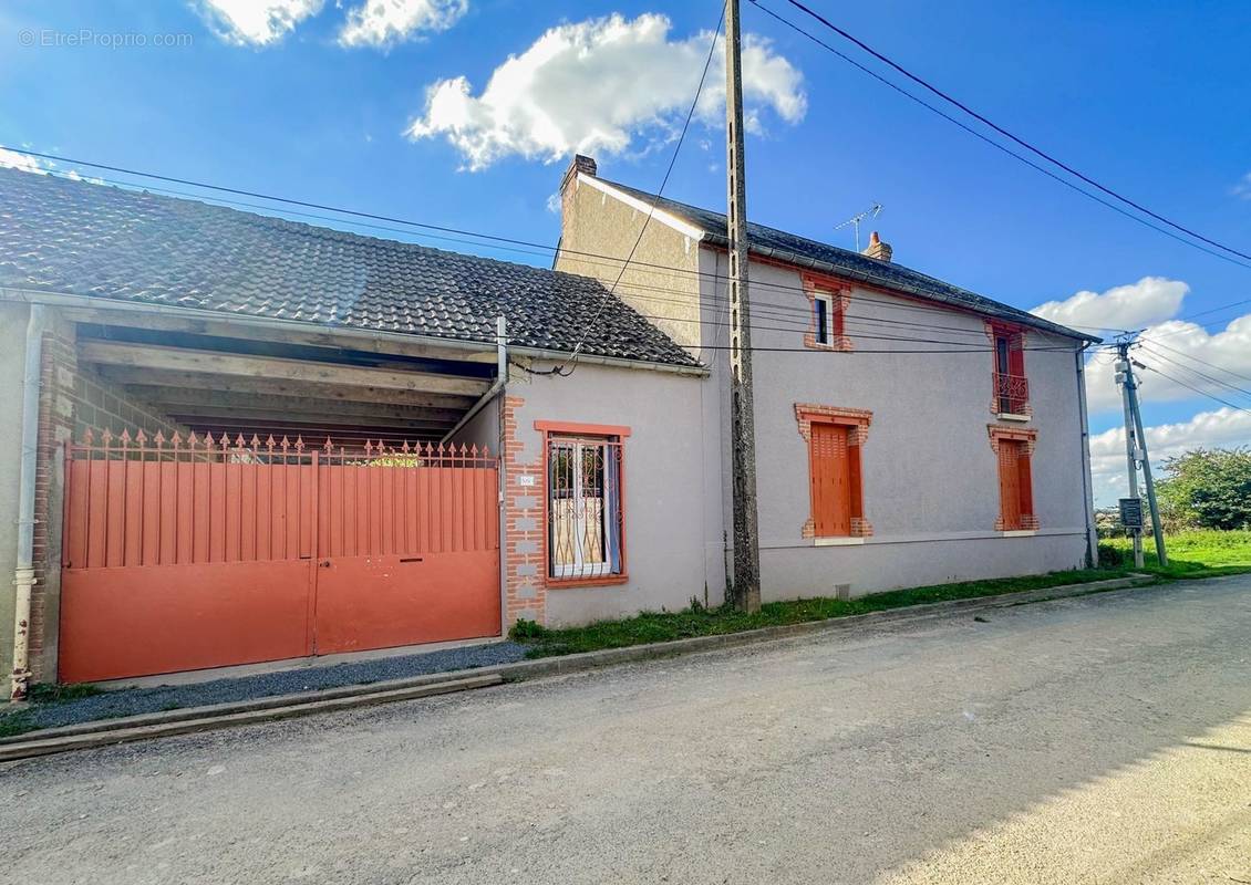 Maison à BEAUMONT-DU-GATINAIS