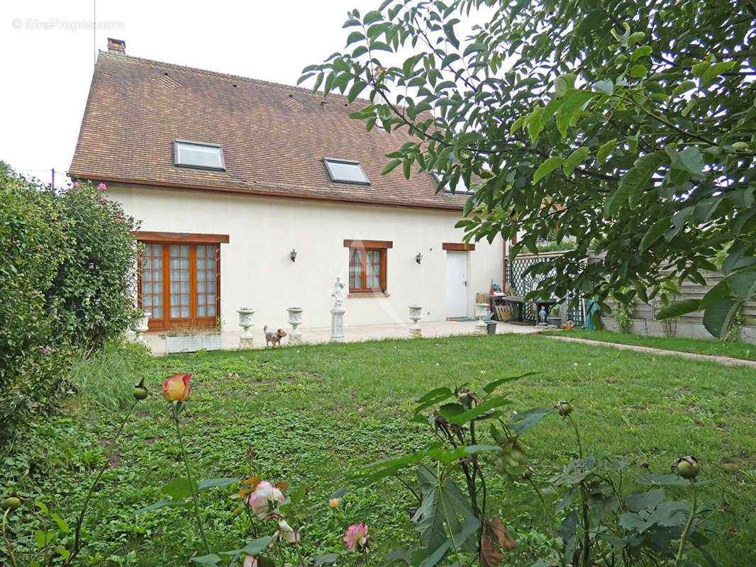 Maison à CHELLES