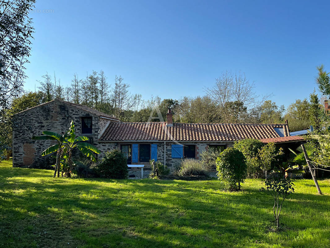 Maison à ROSNAY