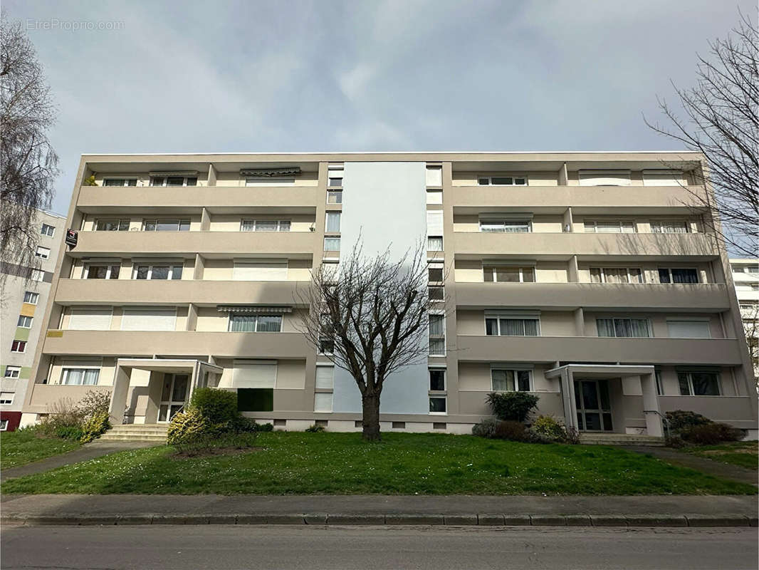 Appartement à SAINT-QUENTIN