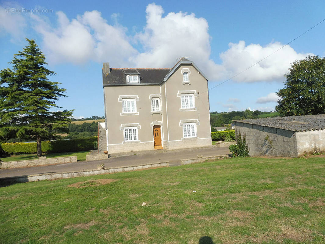 Maison à BRIEC