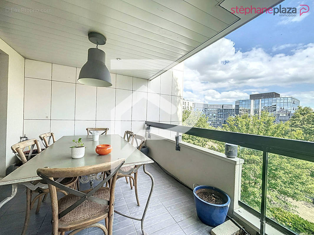 Appartement à SURESNES