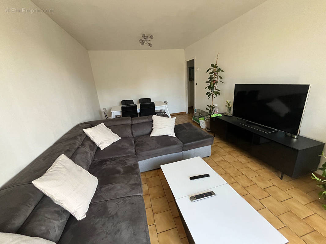 Appartement à MARSEILLE-14E