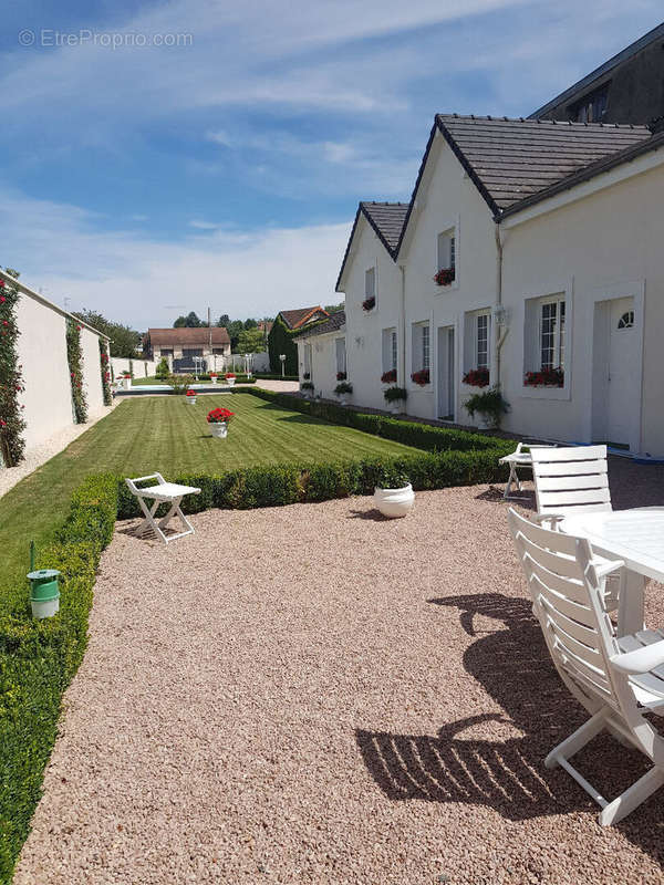 Maison à VARENNES-SUR-ALLIER