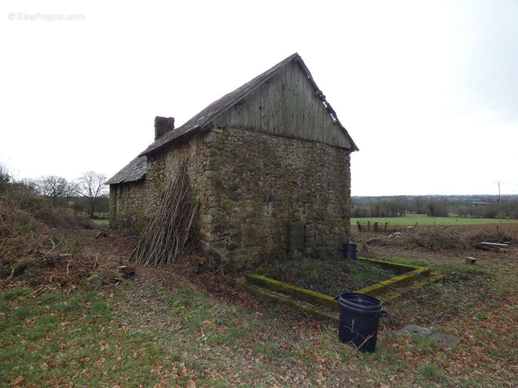 Maison à BARENTON