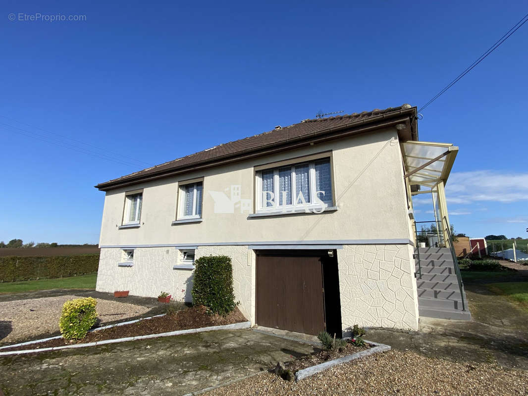 Maison à BOURG-ACHARD