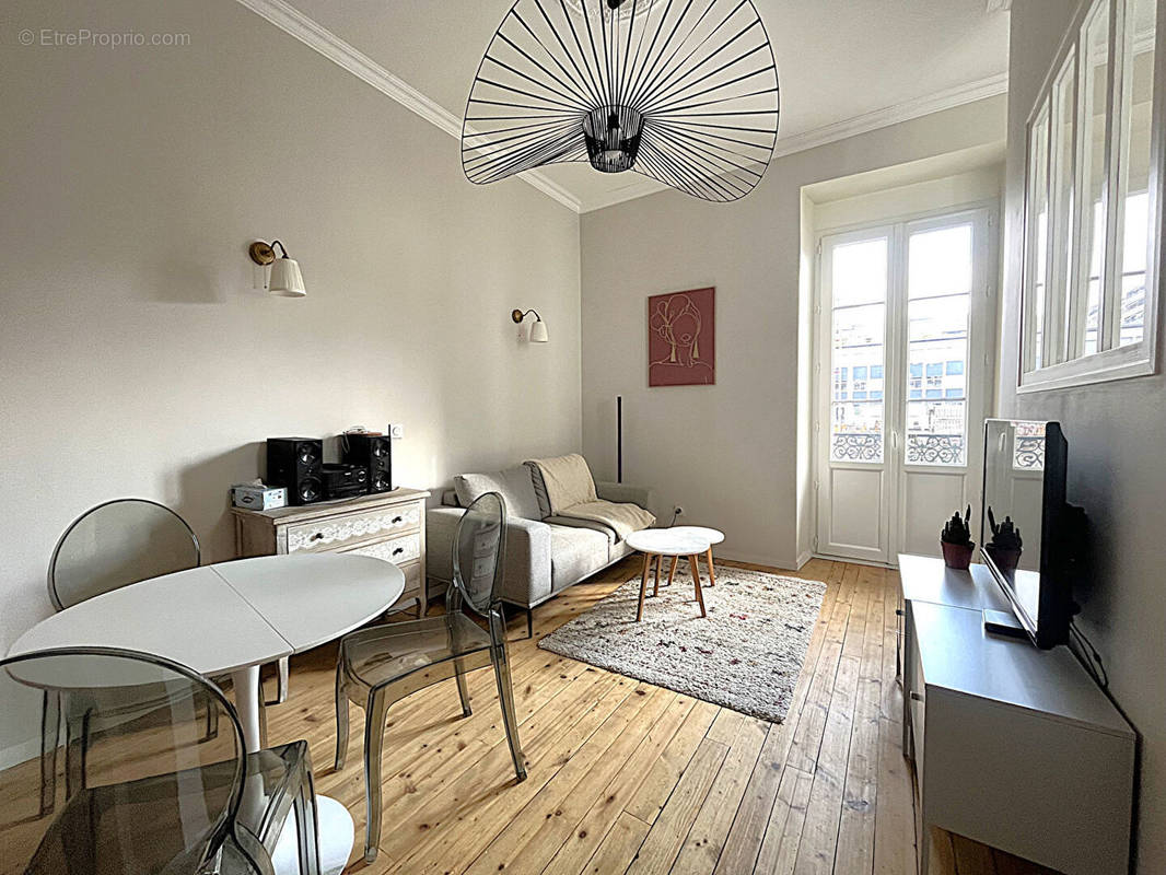 Appartement à AIX-LES-BAINS