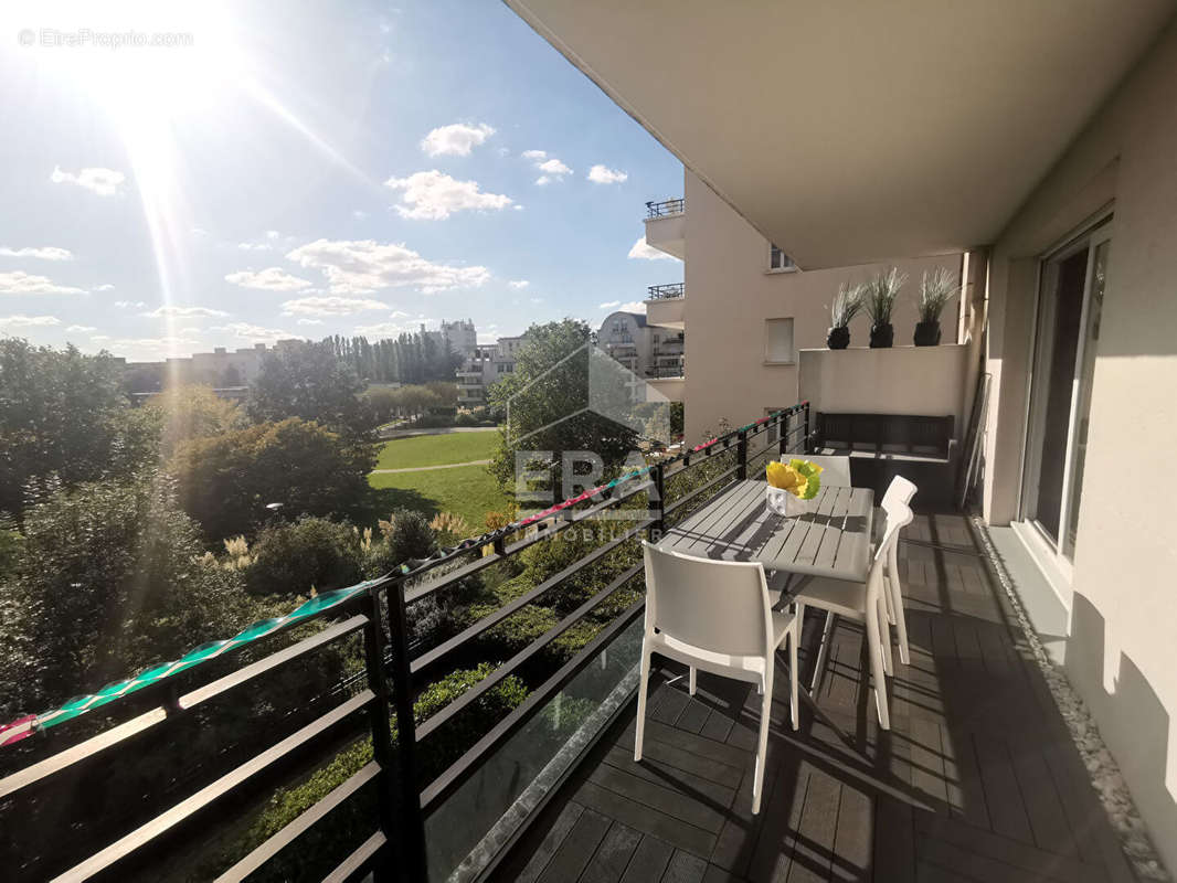 Appartement à MONTIGNY-LE-BRETONNEUX