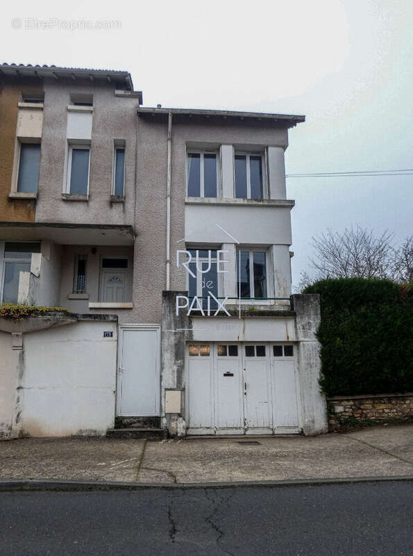 Maison à POITIERS