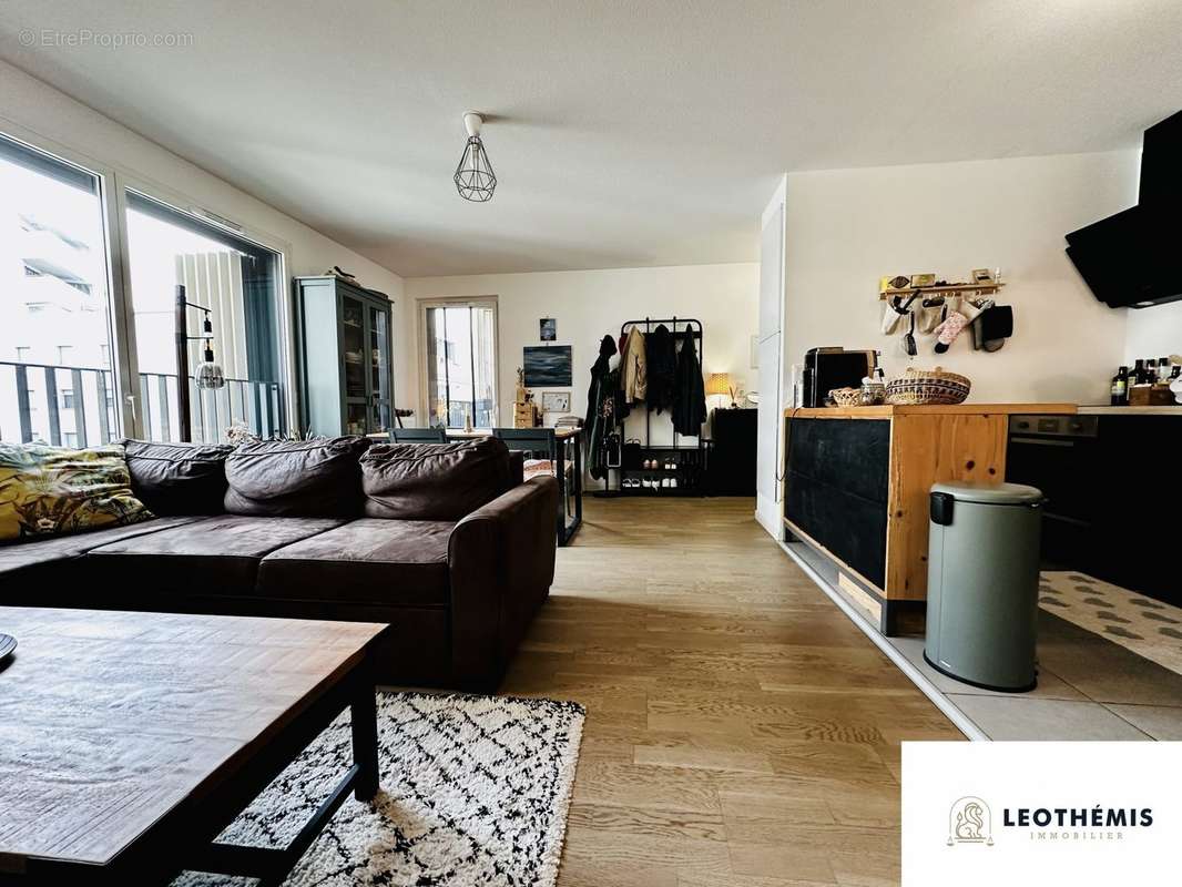 Appartement à BORDEAUX