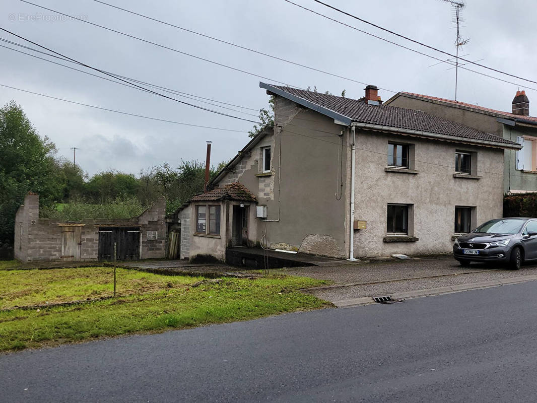 Maison à AVRICOURT