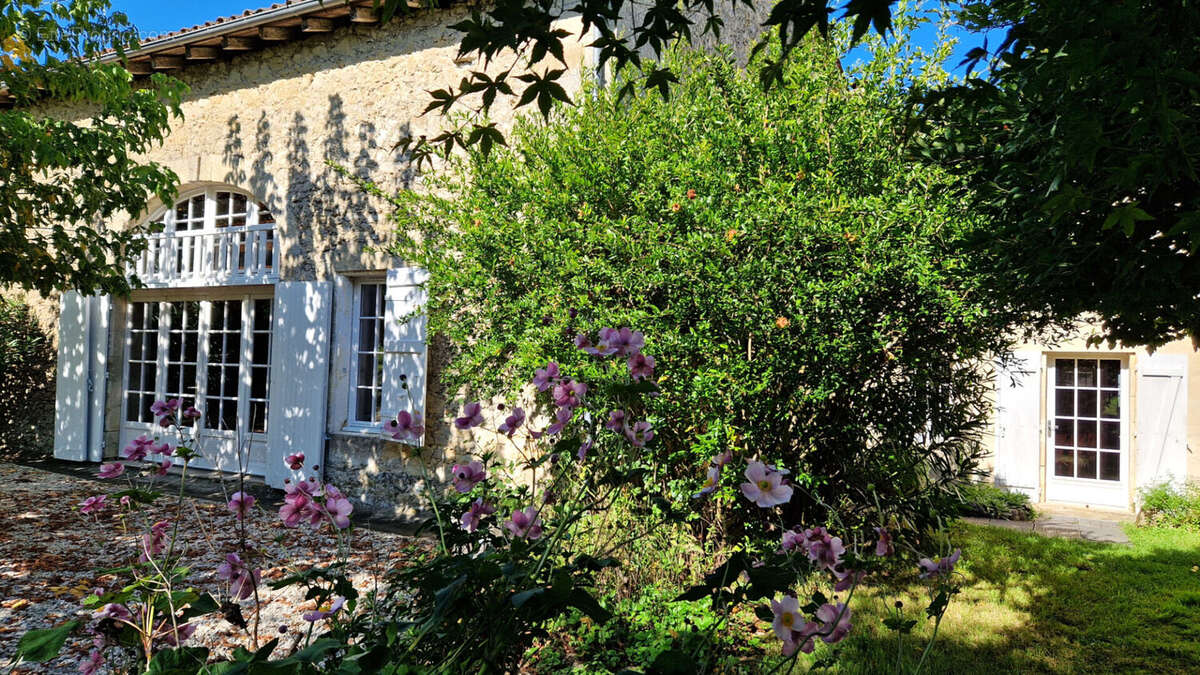 Maison à BRANNE