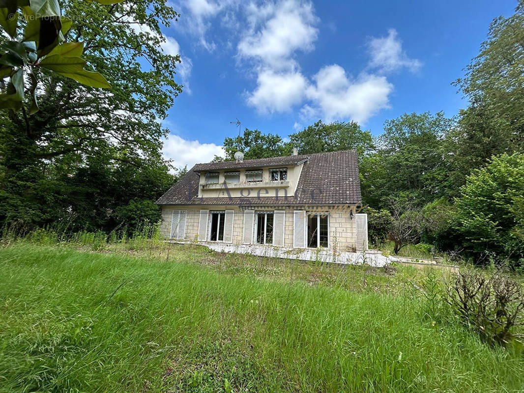 Maison à LAMORLAYE