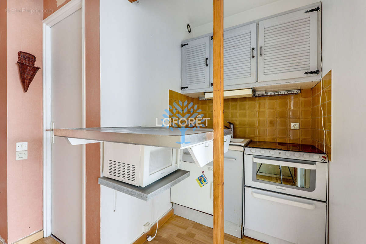 Appartement à PARIS-20E