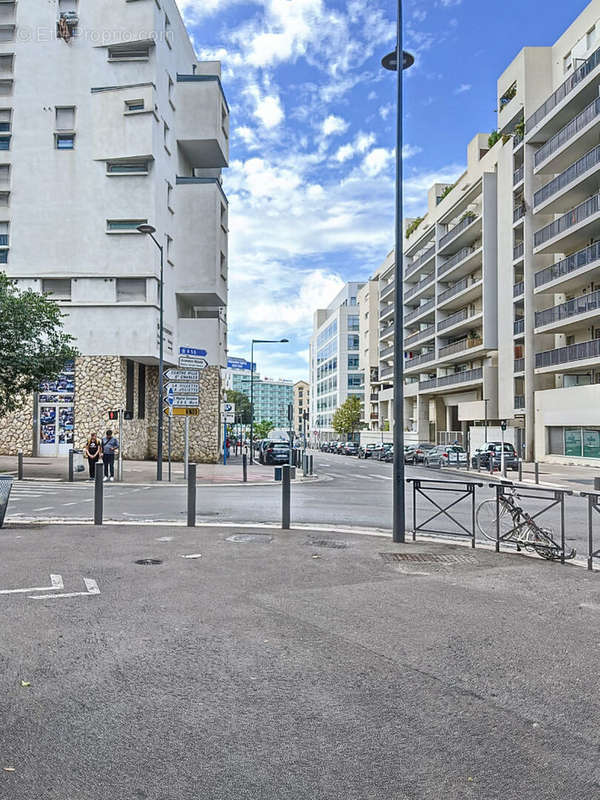 Appartement à MARSEILLE-2E