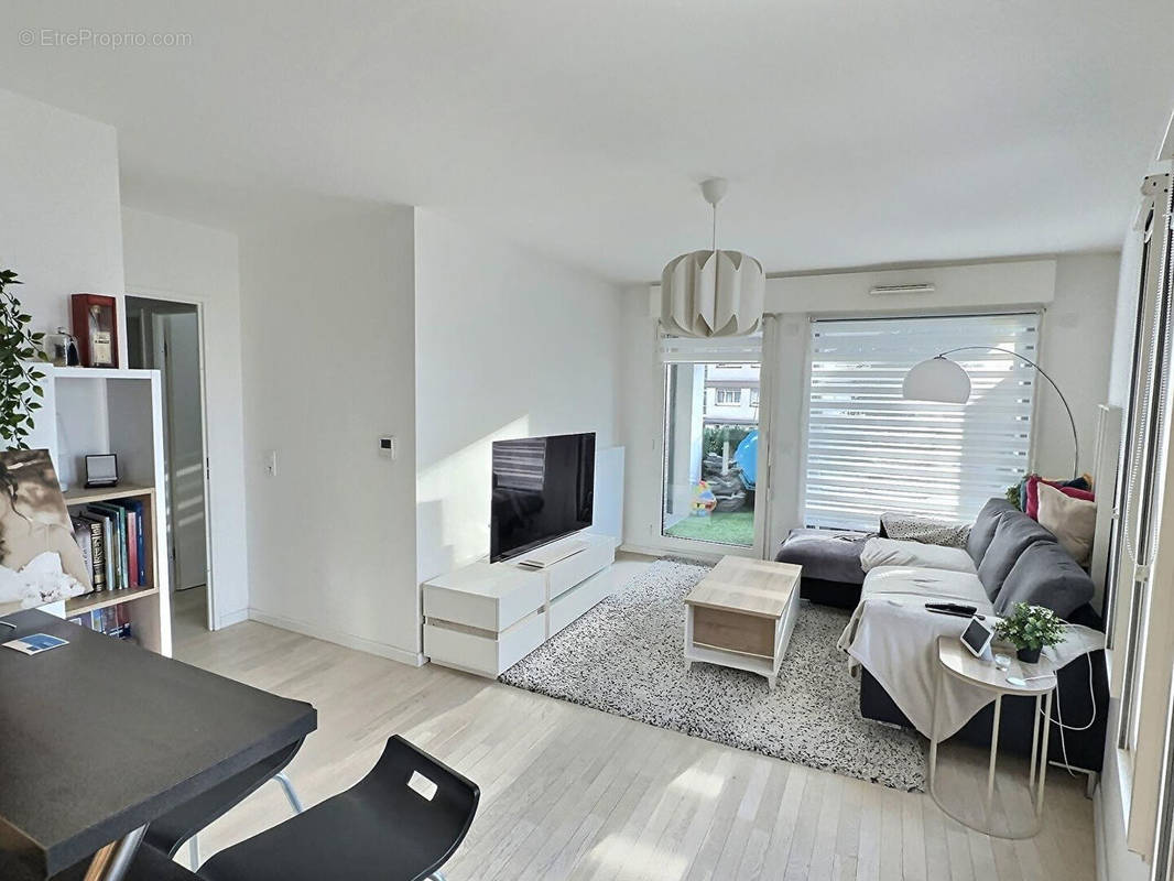 Appartement à IVRY-SUR-SEINE