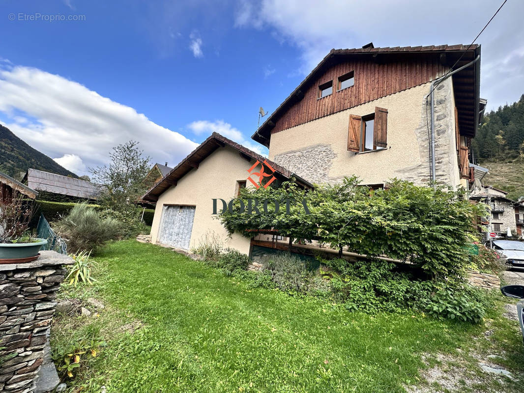 Maison à LE MOUTARET