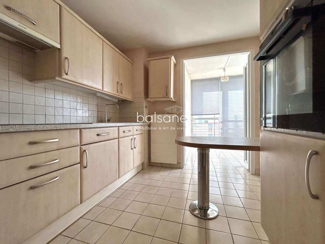 Appartement à SOTTEVILLE-LES-ROUEN