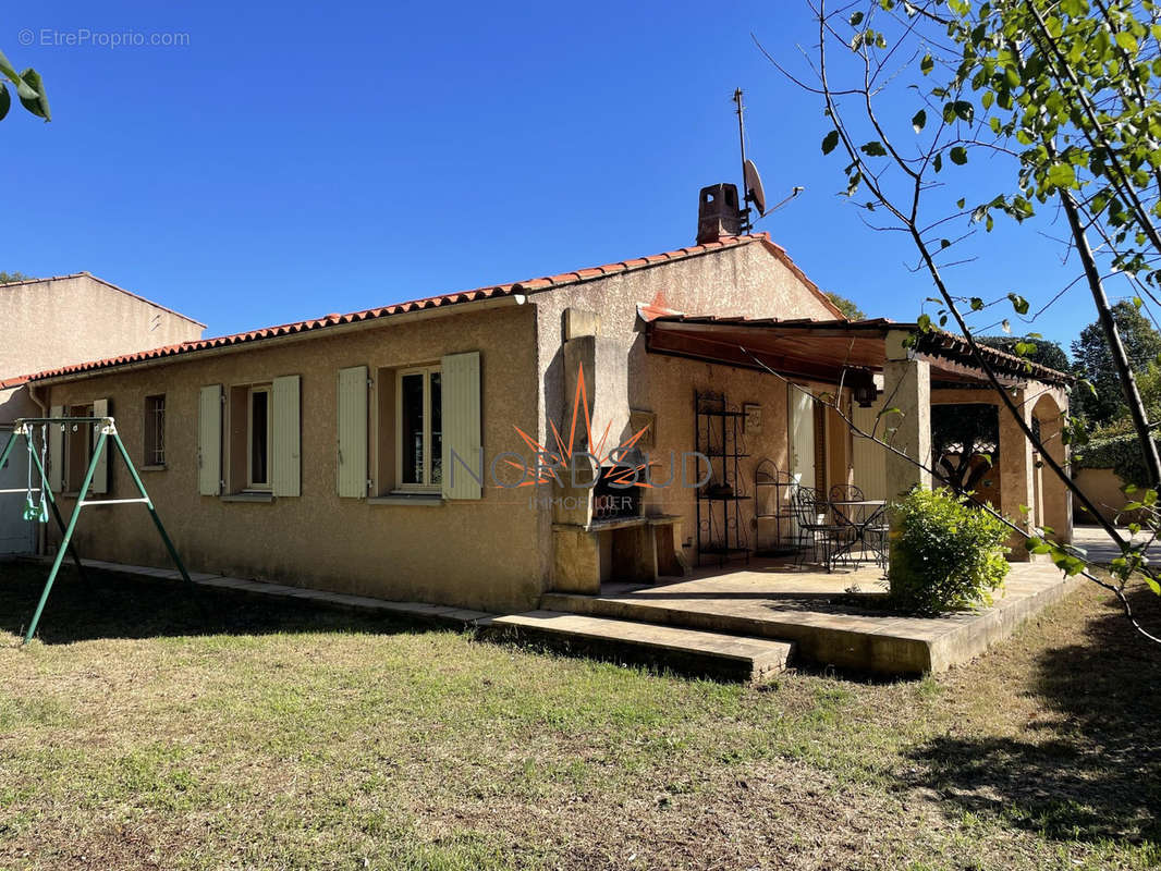 Maison à LE THOLONET