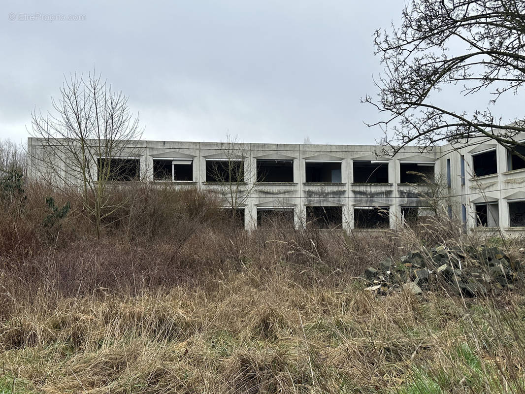 Appartement à CRESPIN