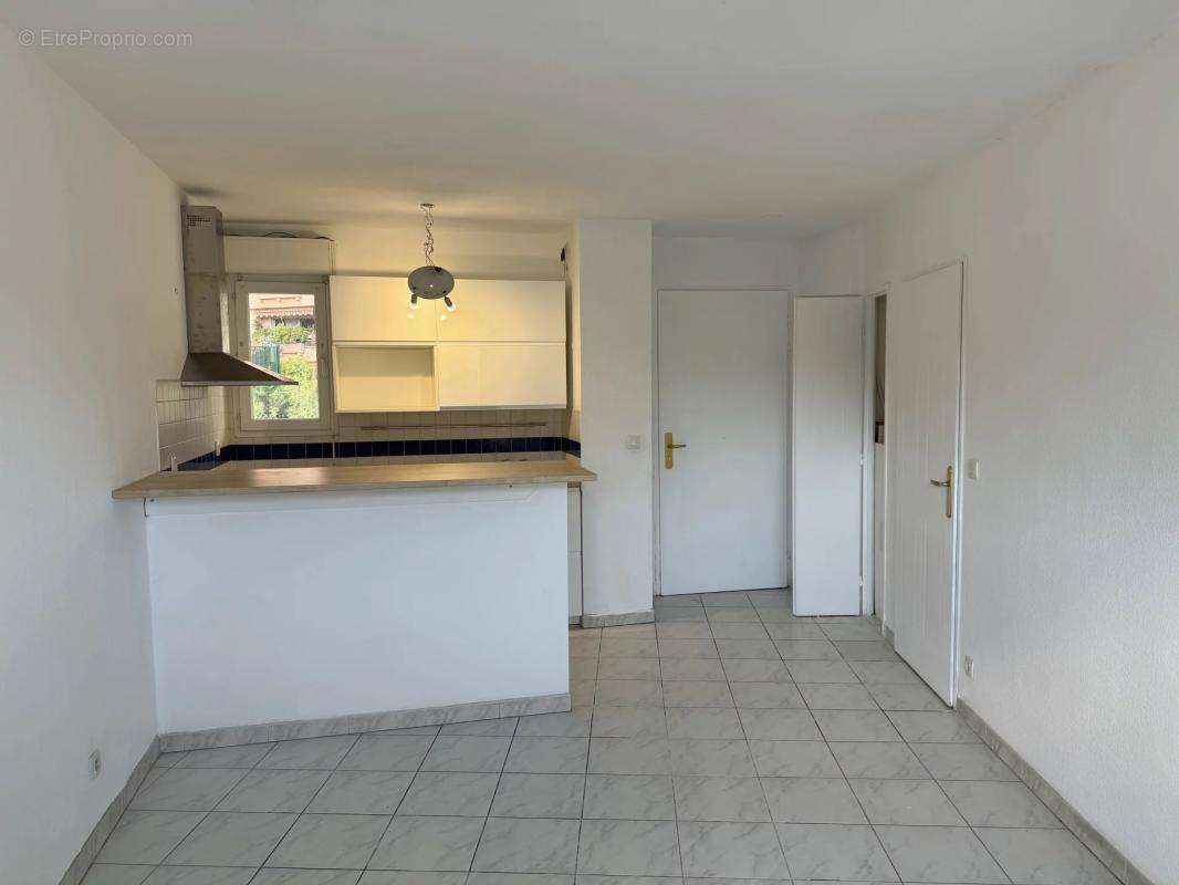 Appartement à MANDELIEU-LA-NAPOULE