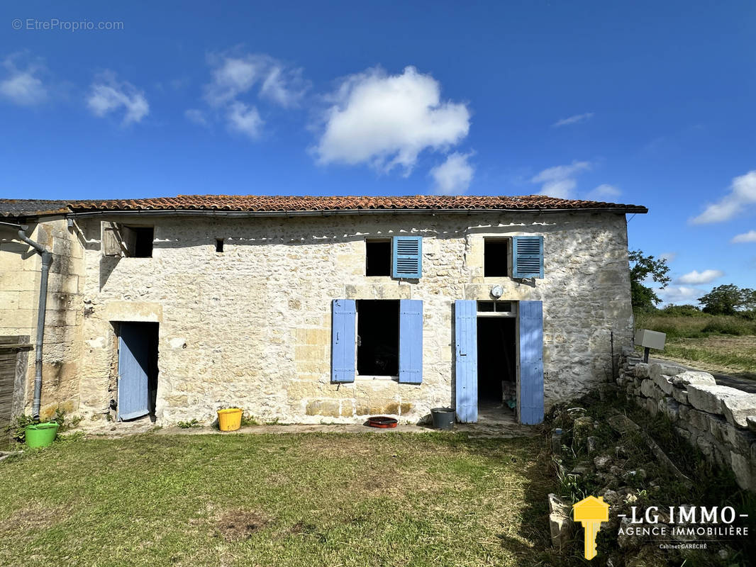 Maison à LORIGNAC