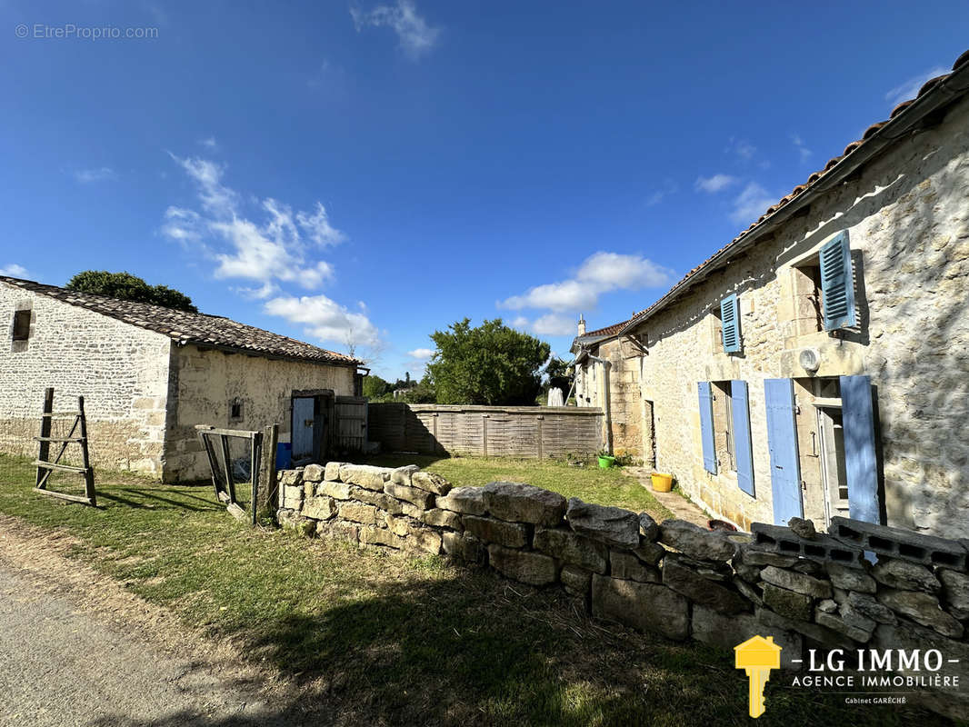 Maison à LORIGNAC