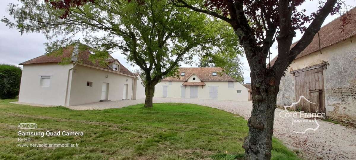 Maison à MAROLLES-LES-BRAULTS