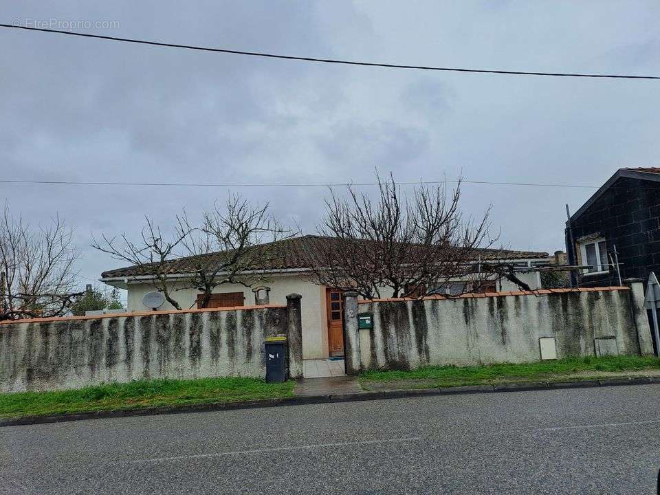 Maison à PAUILLAC