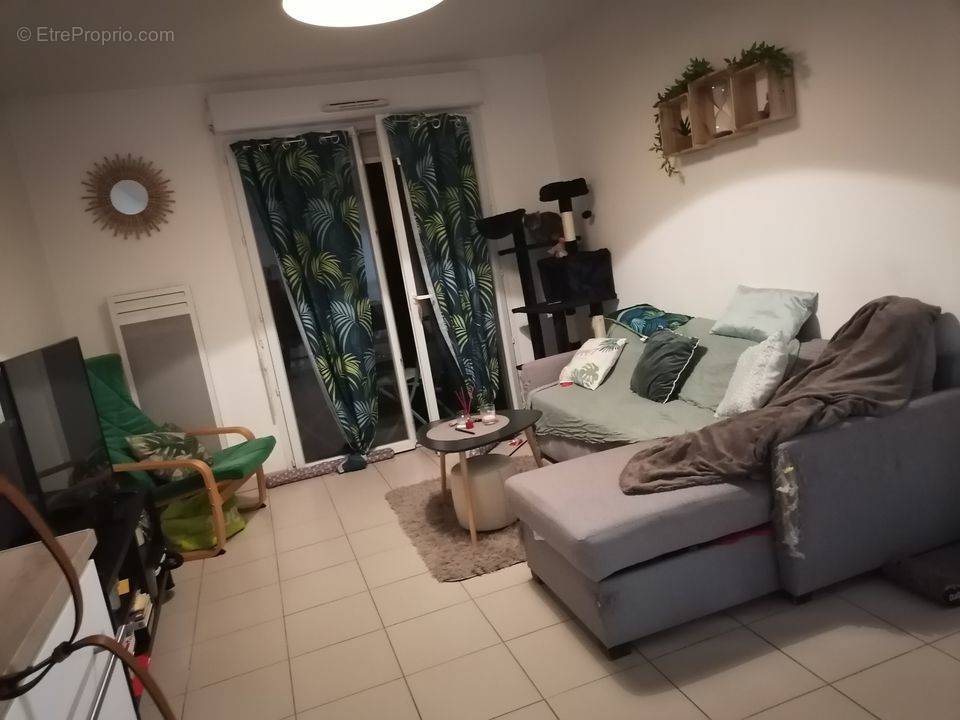 Appartement à AMBES