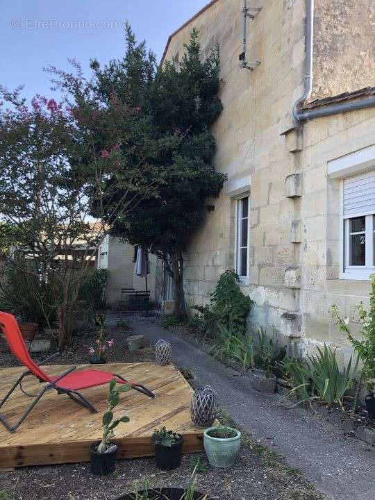 Maison à PAUILLAC