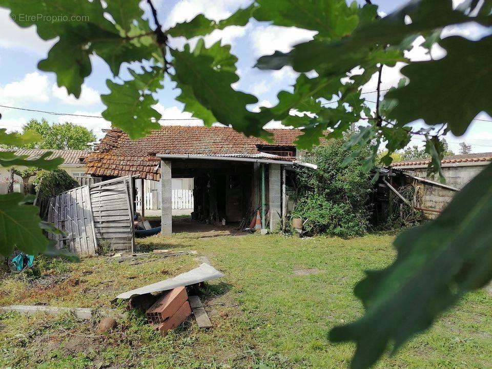 Terrain à PAUILLAC