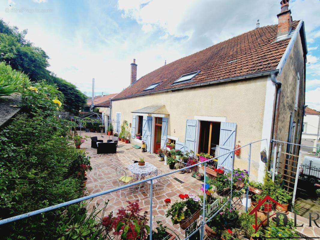 Maison à BOURBONNE-LES-BAINS