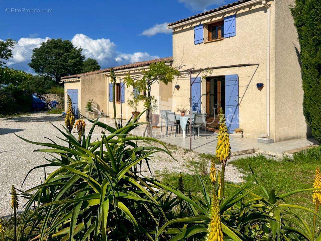 Maison à UZES