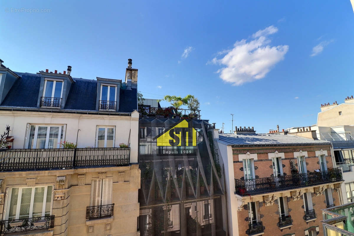 Appartement à PARIS-14E