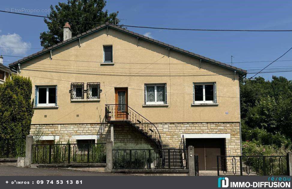 Maison à SAINT-AMAND-MONTROND