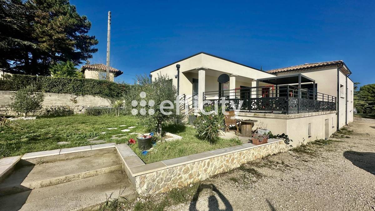 Maison à BOURG-SAINT-ANDEOL