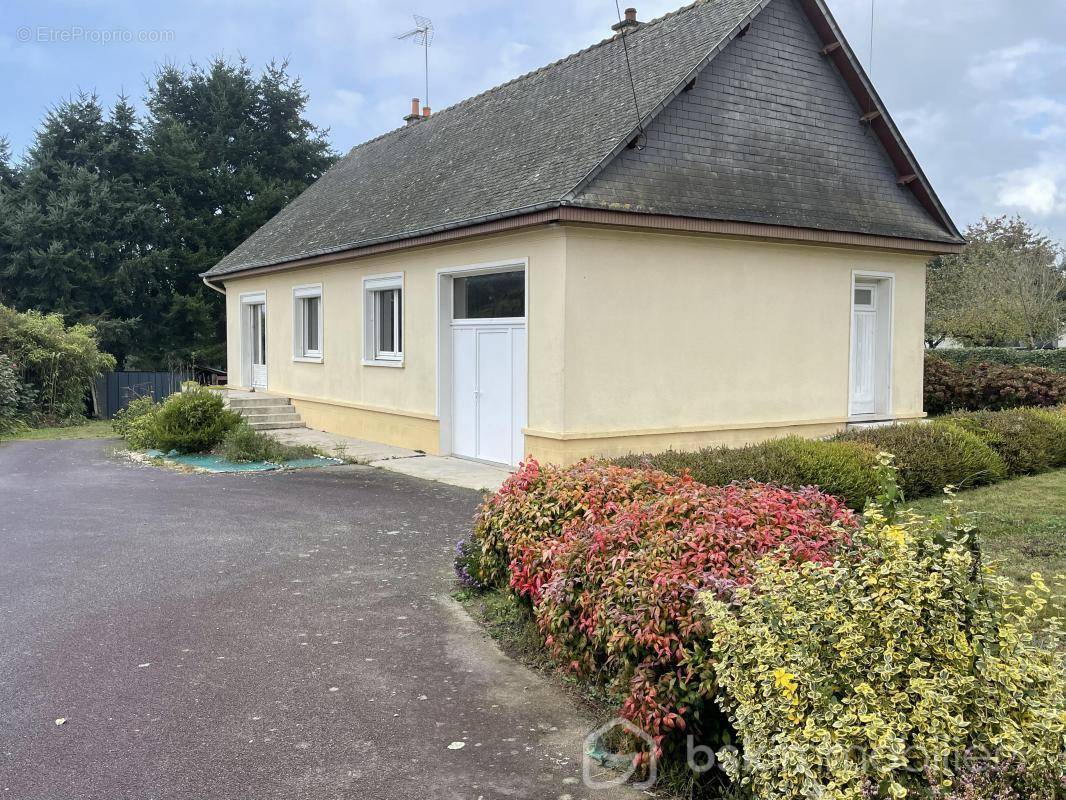 Maison à JOSSELIN