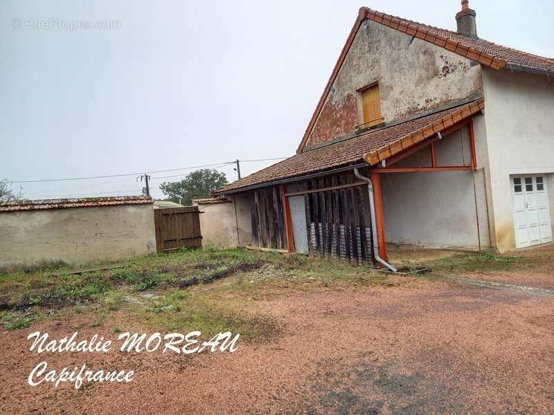 Maison à SAINT-FORGEOT