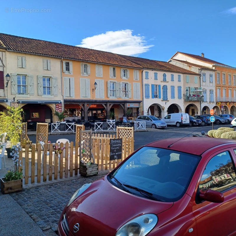 Commerce à MARCIAC