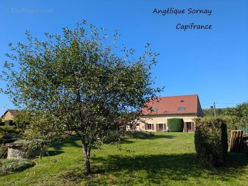 Maison à LONS-LE-SAUNIER