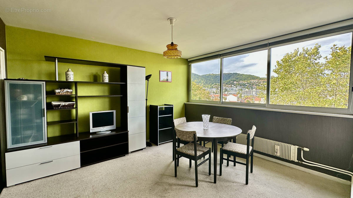 Appartement à CHAMALIERES