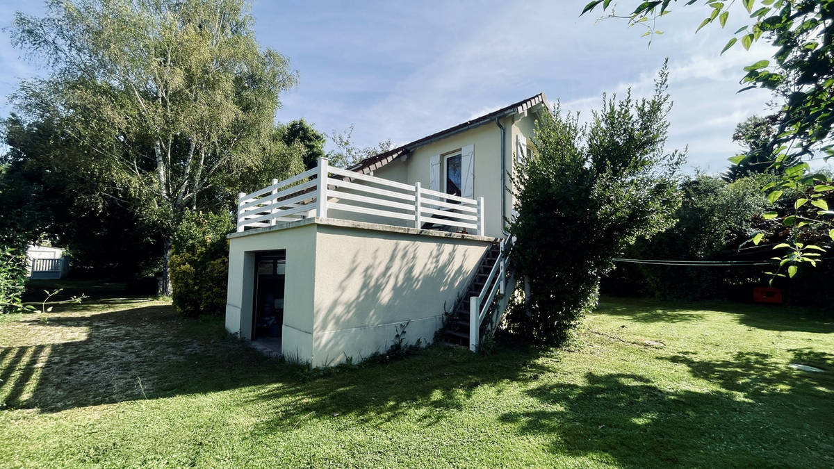 Maison à FAY-LES-NEMOURS