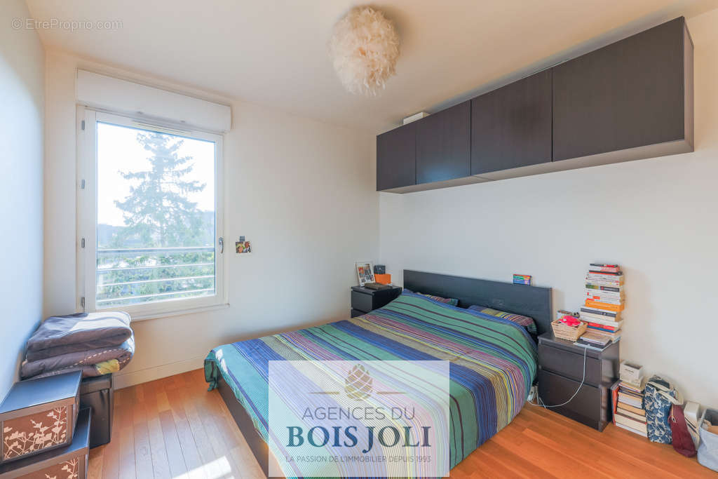 Appartement à ISSY-LES-MOULINEAUX