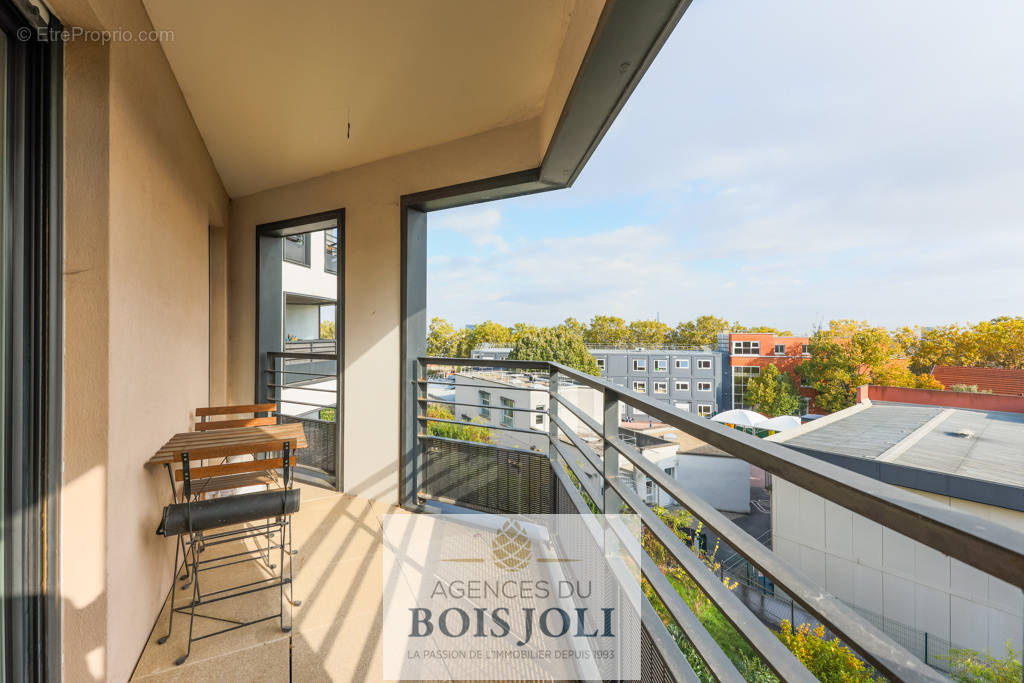 Appartement à ISSY-LES-MOULINEAUX