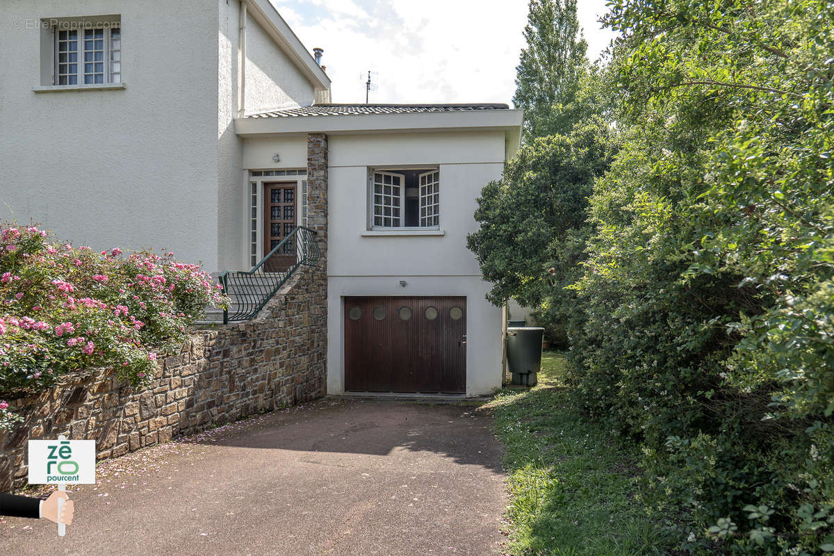 Maison à L&#039;AIGUILLON-SUR-VIE