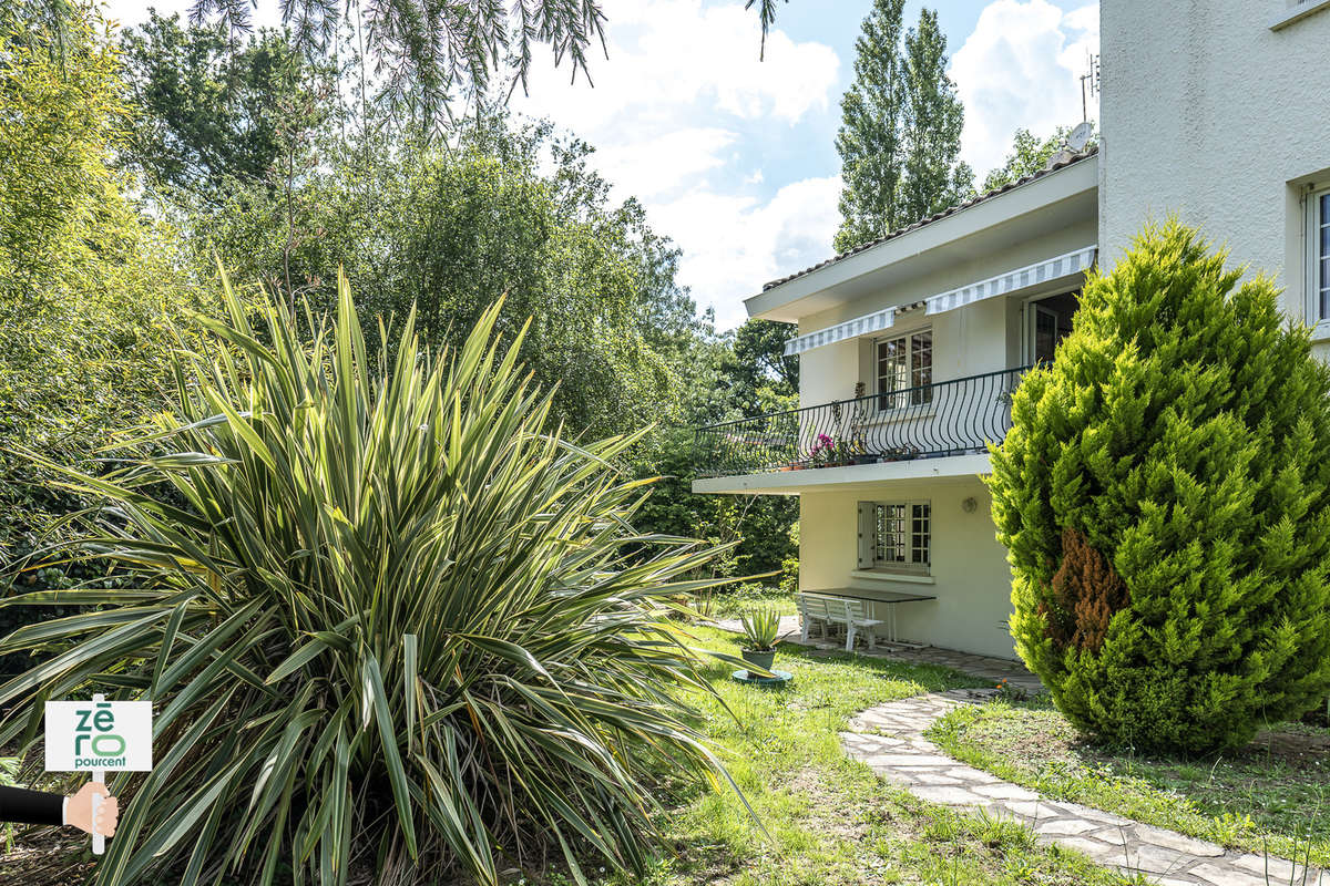 Maison à L&#039;AIGUILLON-SUR-VIE