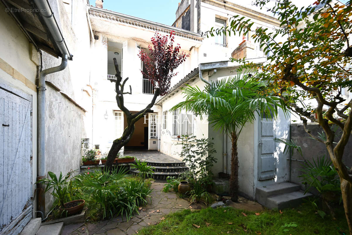 Maison à BORDEAUX