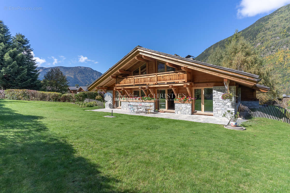 Maison à LES HOUCHES