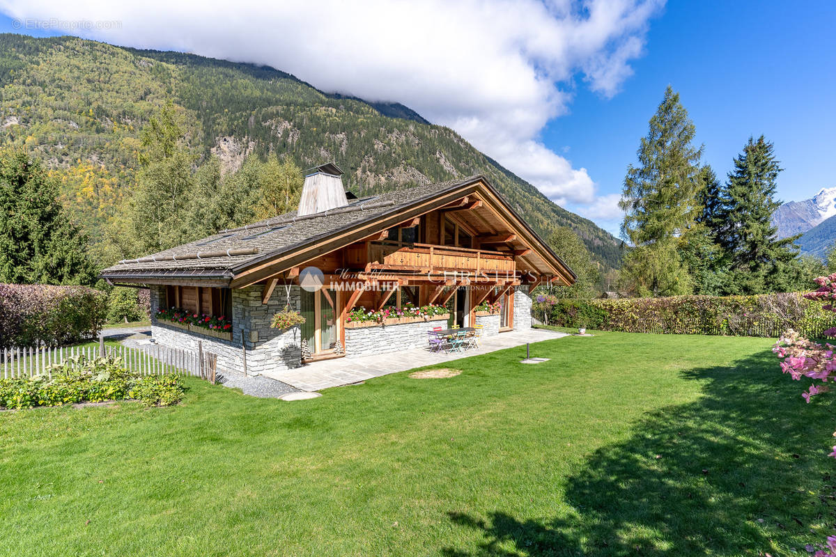 Maison à LES HOUCHES